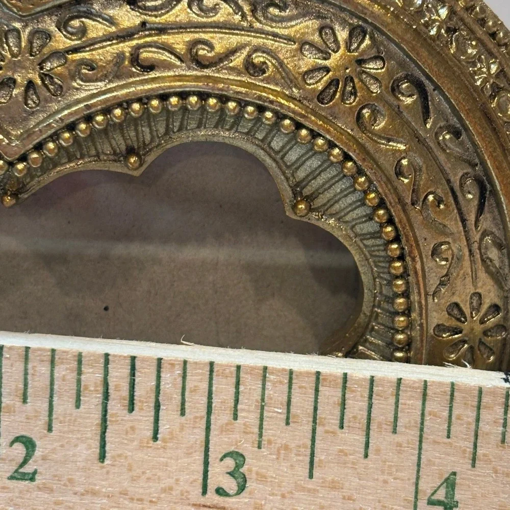Vintage Gold Ornate Picture Frame Set Heart and Round Floral Scroll PF027